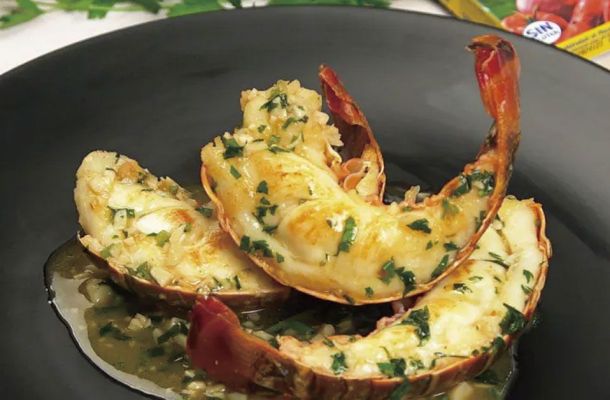 Where to eat good lobster in Ibiza - Be Charter Ibiza Top 5